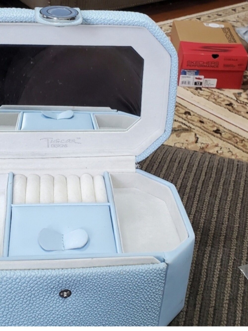 Tuscan Designs light blue travel jewlery box